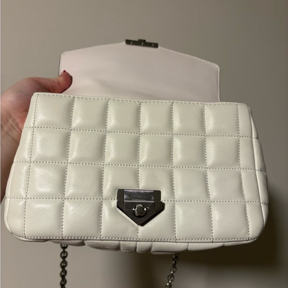 Michael Kors Large SoHo White Quilted Leather Crossbody Bag - Picture 13 of 16